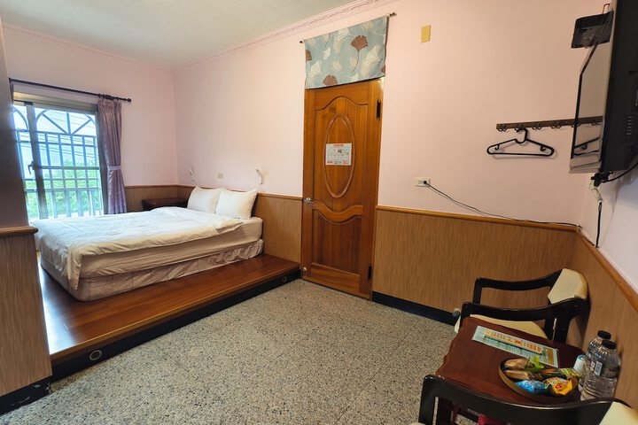 Hotel Interior 10 of 91