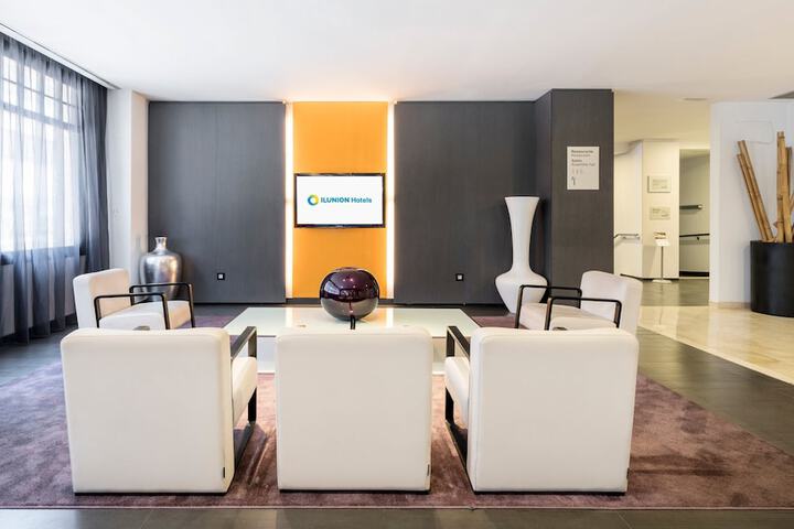 Lobby Entry