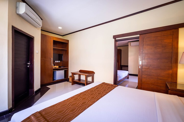 Room 26 of 71
