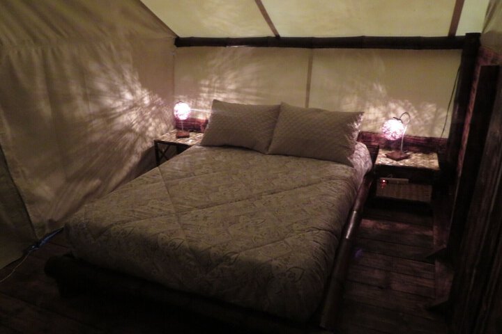 Room 4 of 37