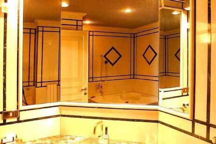 Bathroom Interior Photo
