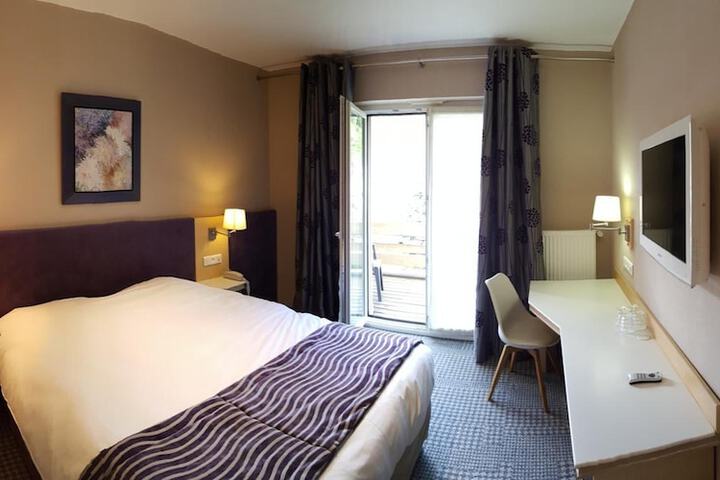 Room 20 of 54