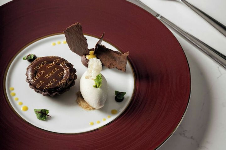 Dining 100 of 145