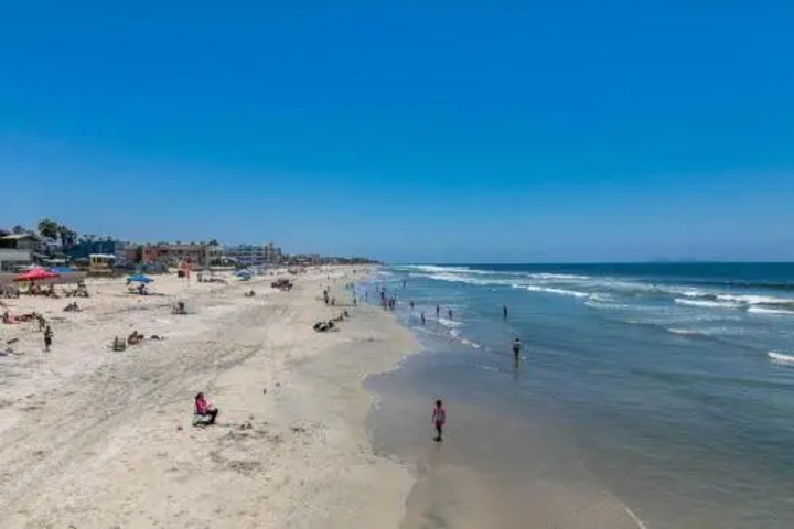 Beach 18 of 26