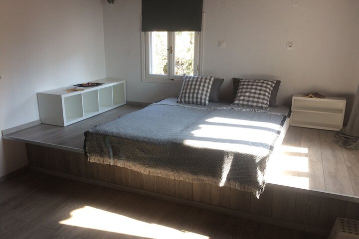 Room 10 of 47