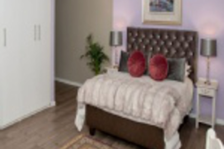 Room 216 of 252