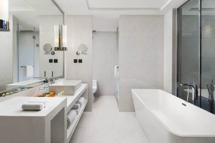 Bath Photo