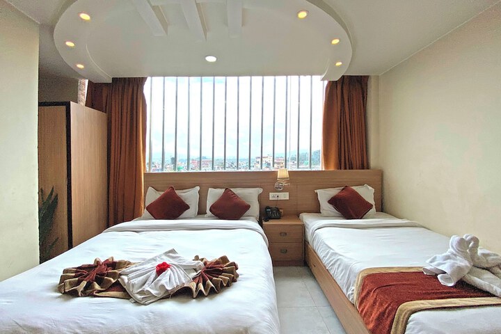 Room 45 of 119