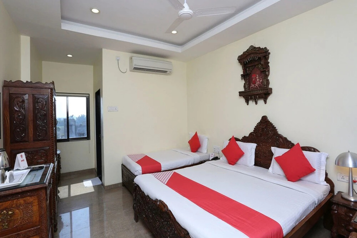 Room 7 of 22