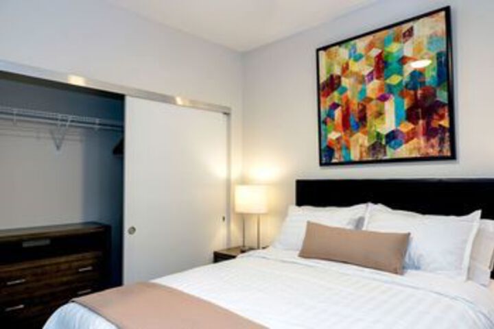 Room 7 of 14