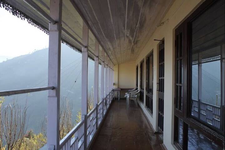 Room 3 of 12