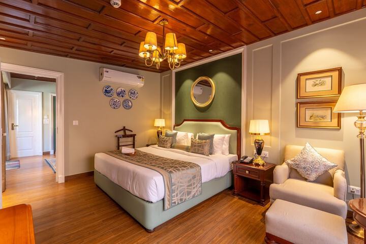 Room 32 of 109