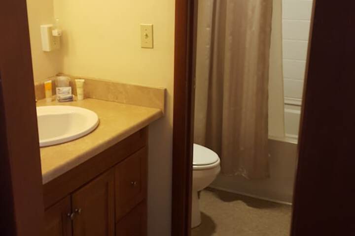 Room 46 of 68