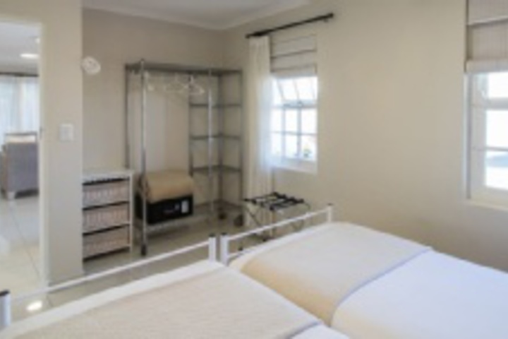 Room 404 of 648