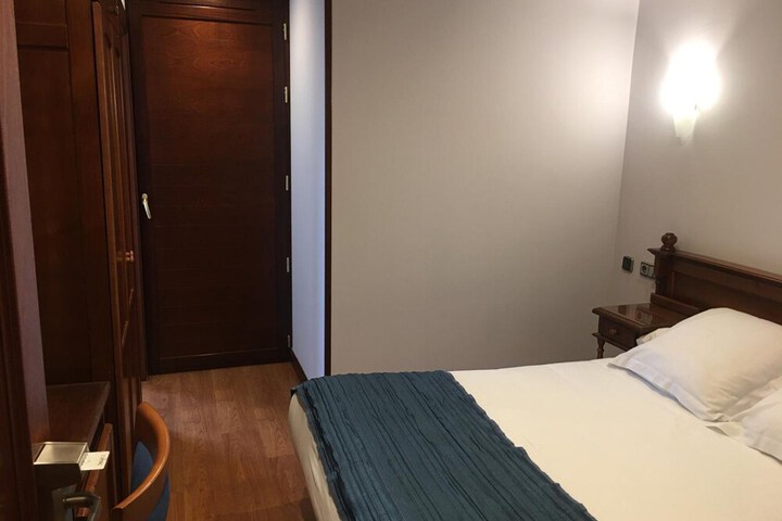 Room 16 of 85