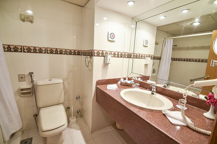 Room 19 of 29