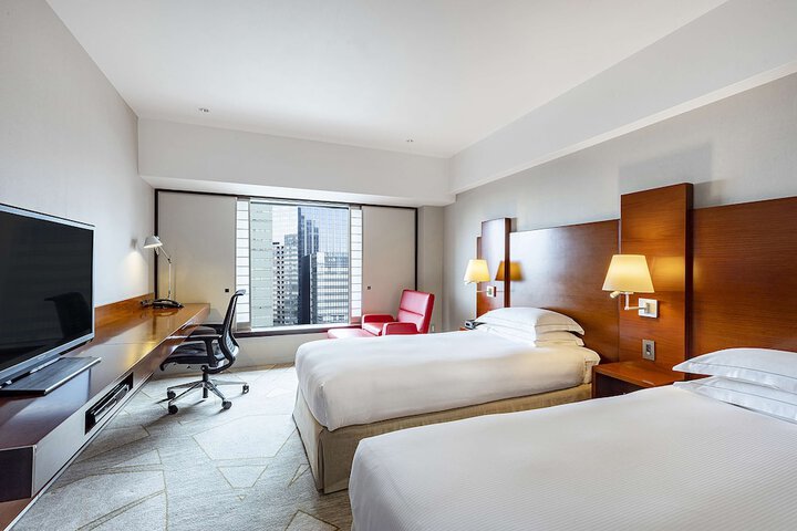 Room 10 of 116
