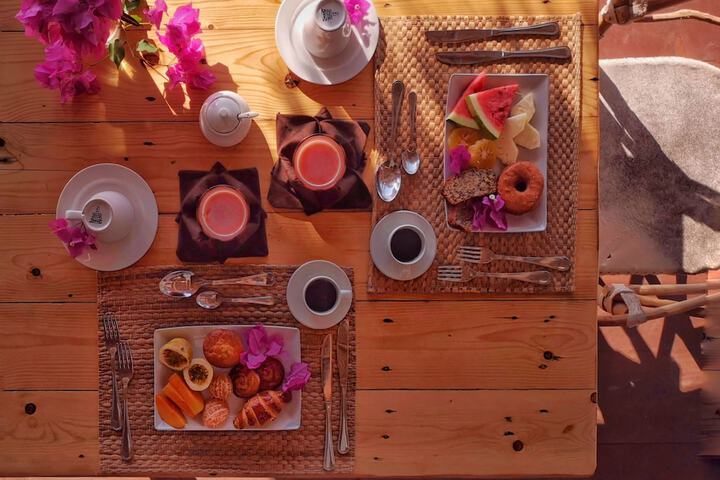 Breakfast/Coffee Service 57 of 84