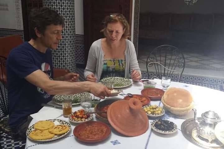 Dining 77 of 98
