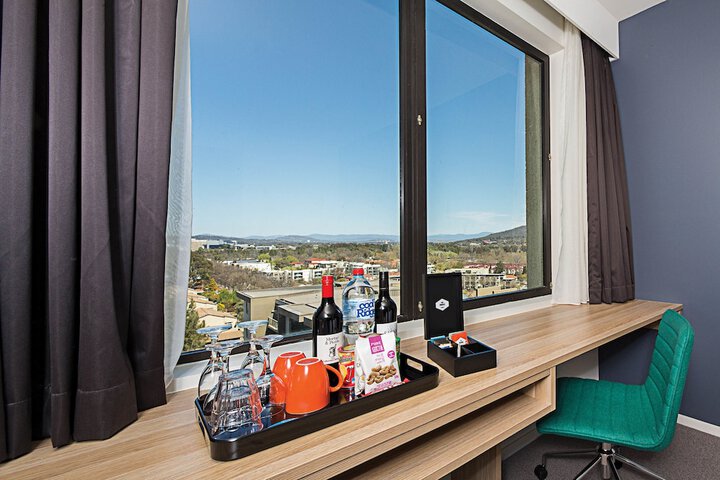Room 50 of 71