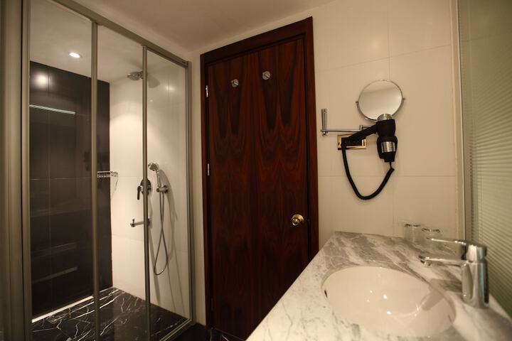 Vanity Photo