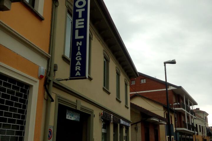 Hotel Niagara in Caselle Torinese
