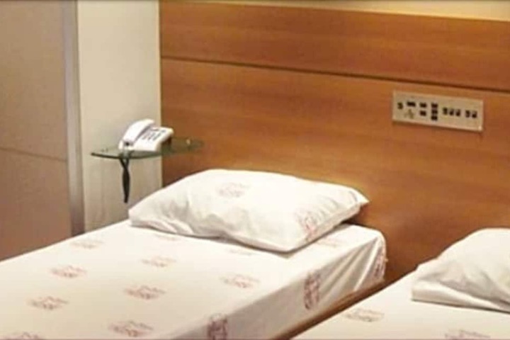 Room 10 of 55