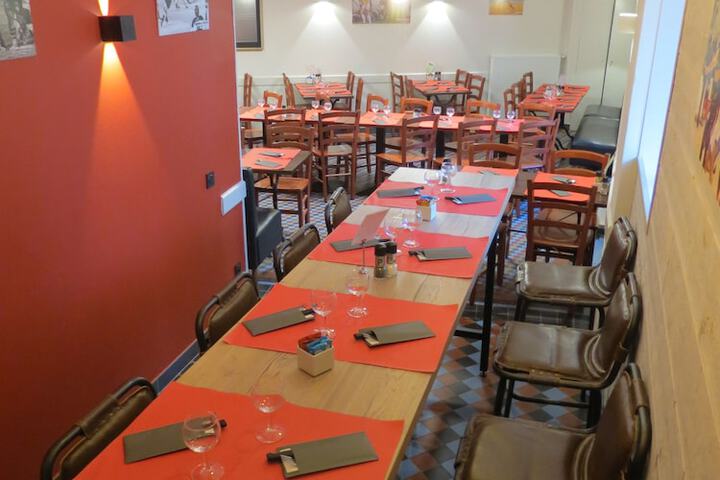 Dining 57 of 92