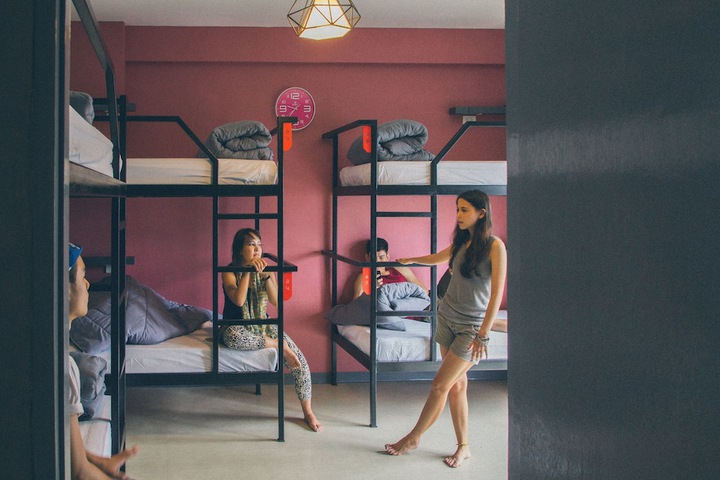 Room 10 of 60