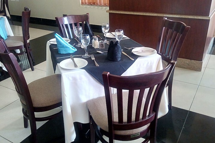 Breakfast/Coffee Service 28 of 82