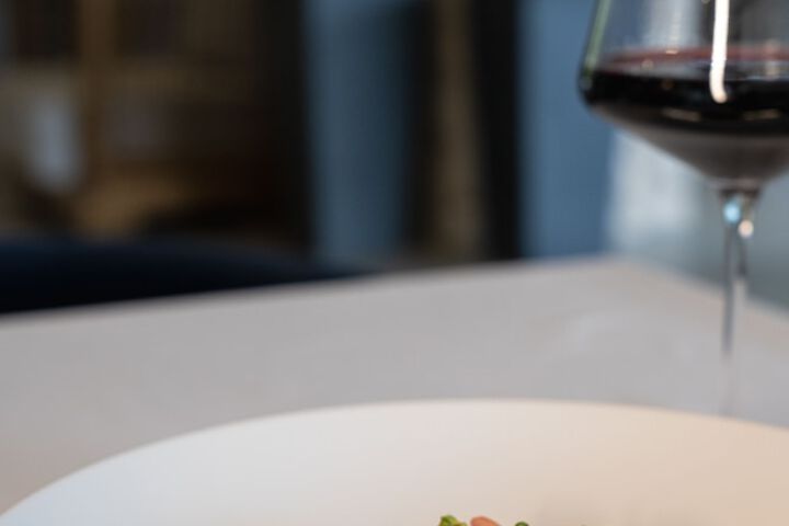 Dining 80 of 115