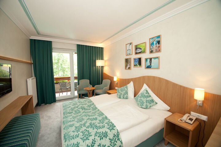 Room 14 of 73