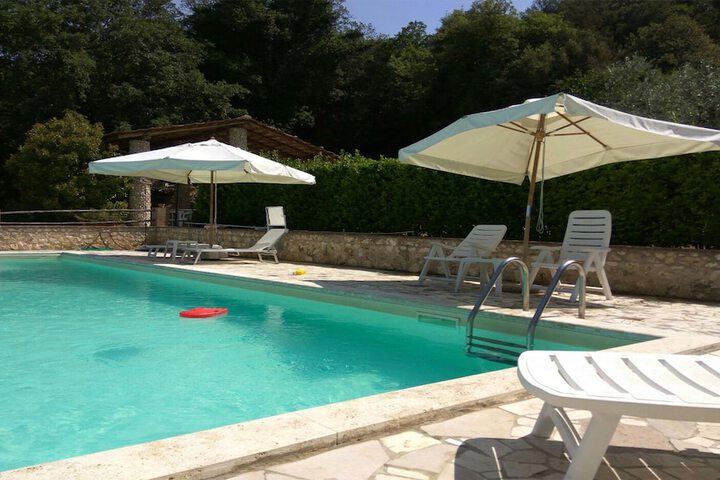 Pool 16 of 34