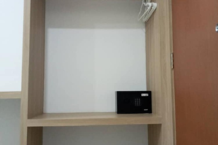 Room 18 of 57