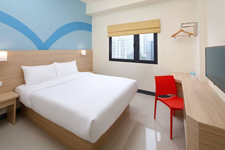 Room 5 of 20