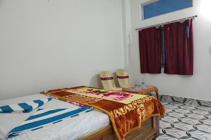 Room 10 of 21