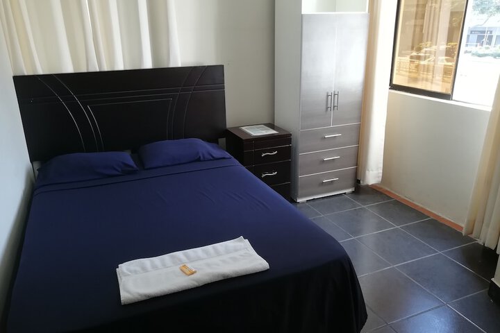 Room 10 of 60