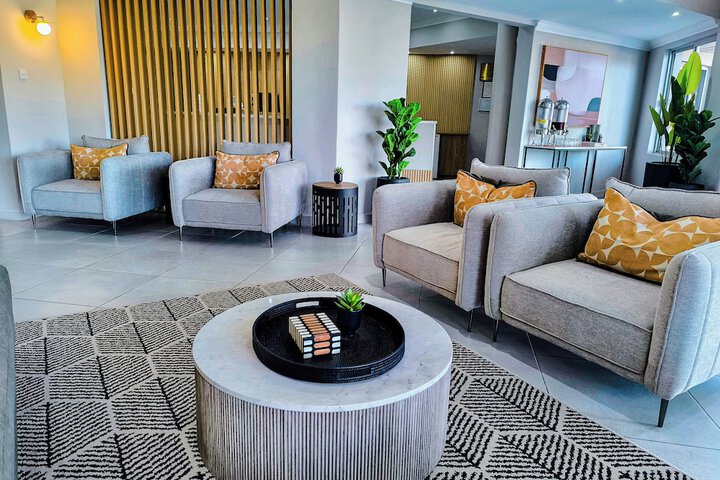 Hotel Interior 17 of 100