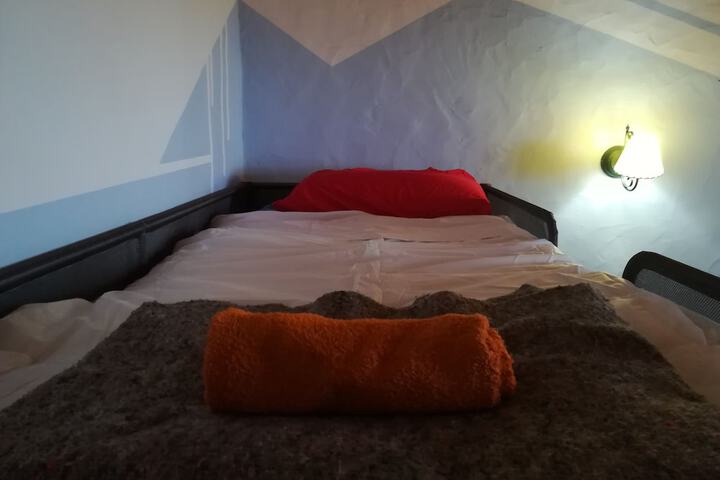 Room 13 of 14