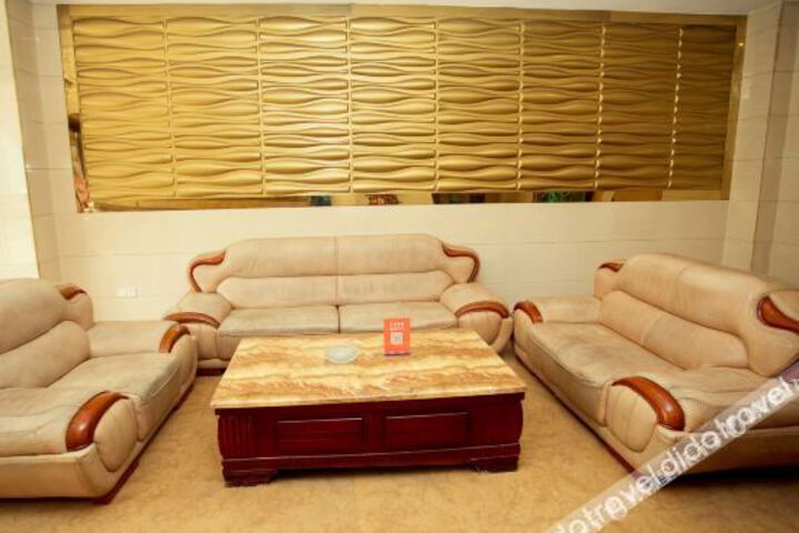 Hotel Interior 10 of 18