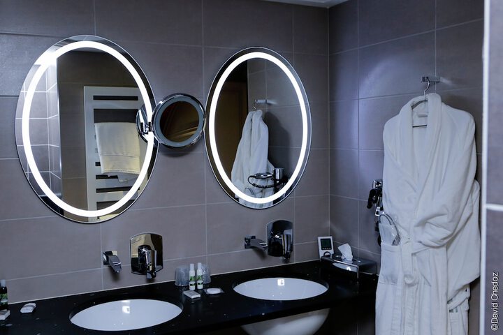 Bath Interior