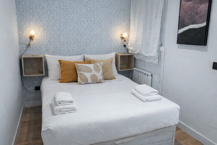 Room 8 of 71