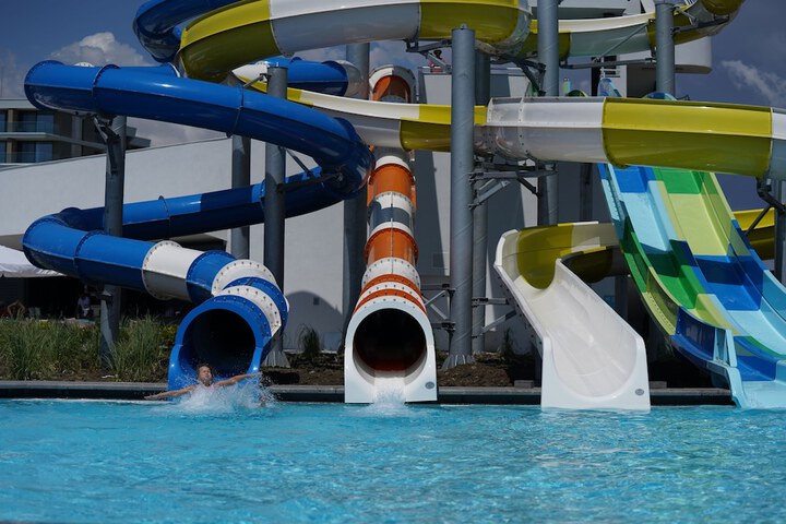 Pool 36 of 101