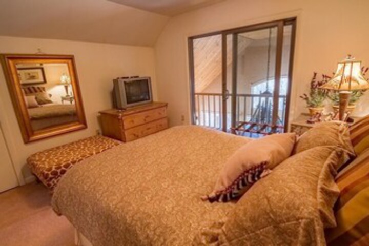 Room 15 of 22