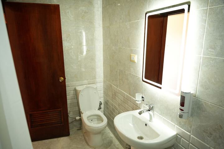 Room 78 of 120