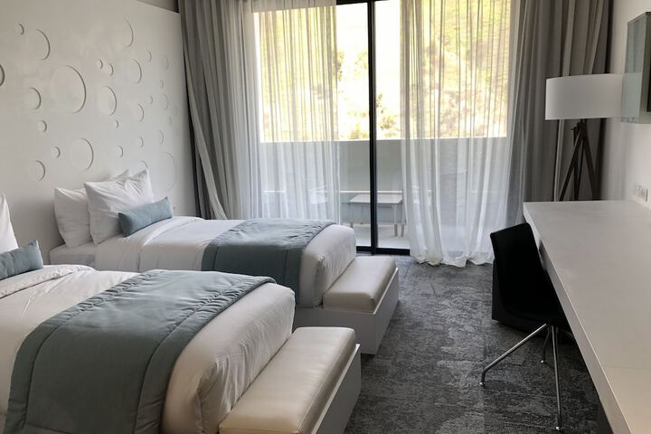 Room 7 of 56