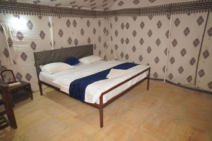 Room 14 of 85
