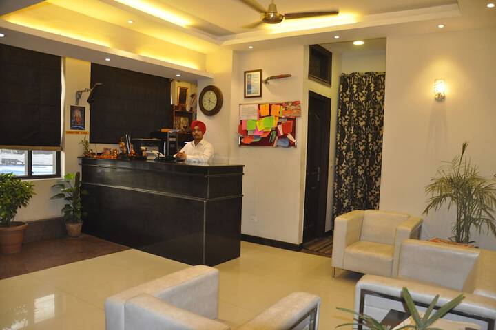 Hotel Interior 4 of 28