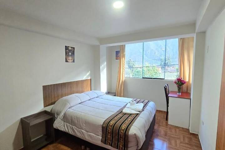 Room 6 of 11