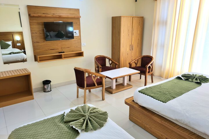 Room 16 of 29